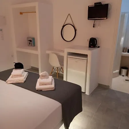 Naxos Beachwalk Apartment *