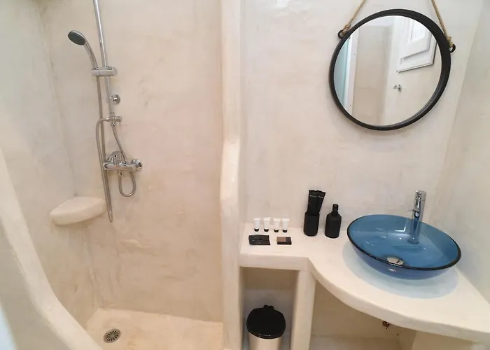 Naxos Beachwalk * Naxos City