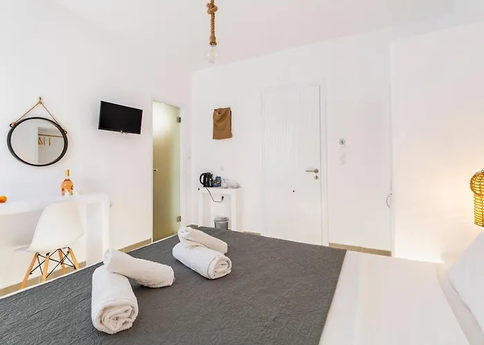 Naxos Beachwalk Naxos City