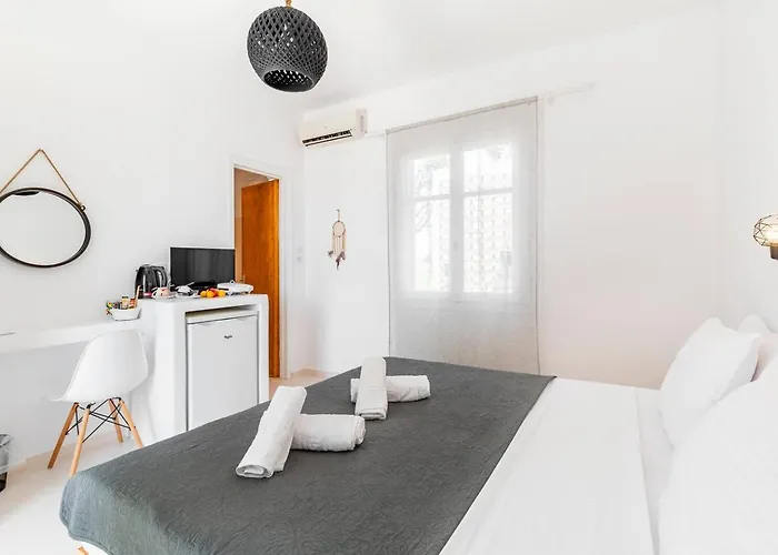 Naxos Beachwalk Naxos City