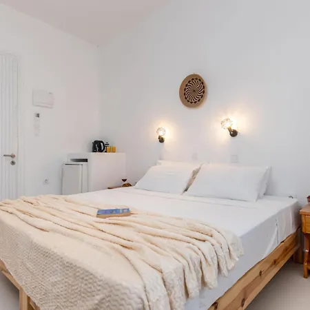 Naxos Beachwalk Apartment *